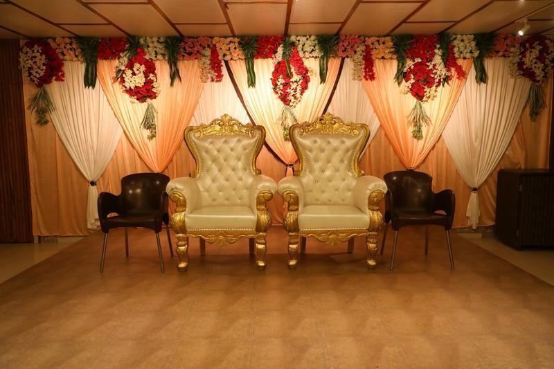 Banquet Hall for Sale in Rajkot, India