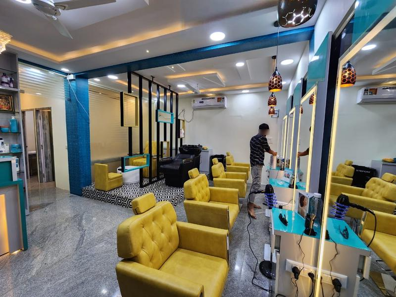Beauty Salon for Sale in Bangalore, India