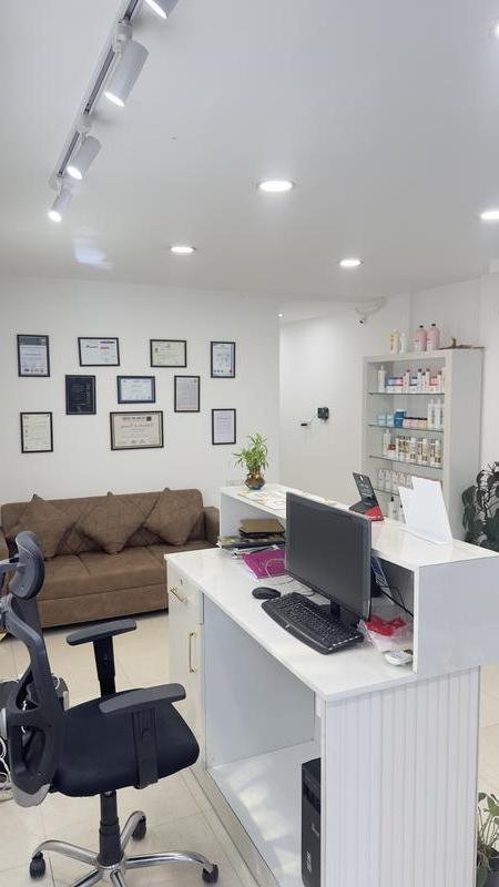 Beauty Salon for Sale in Bengaluru, India