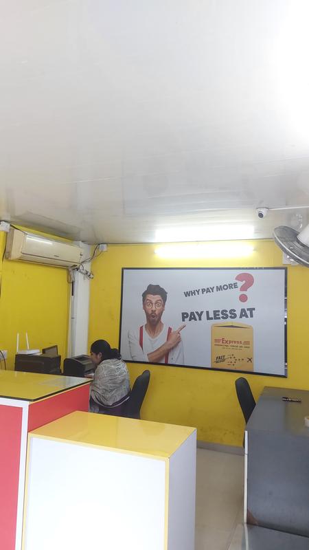 Express International Courier & Cargo Service Franchise Opportunity