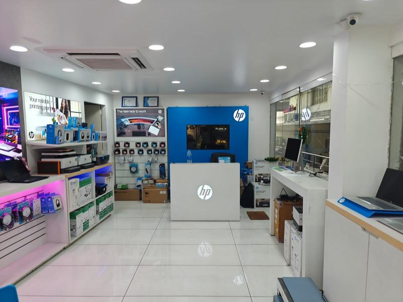 Laptops and Desktops Company for Sale in Kochi, India