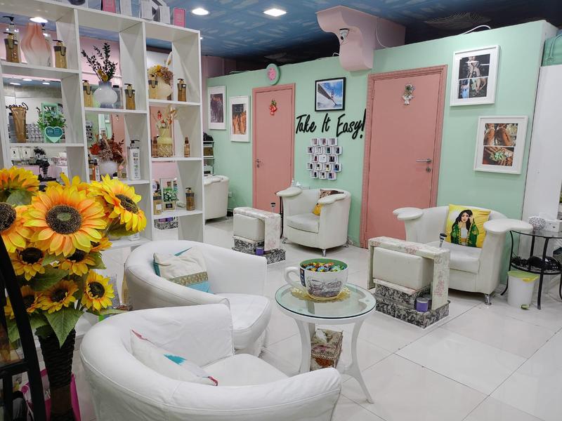 Beauty Salon for Sale in Dubai, UAE