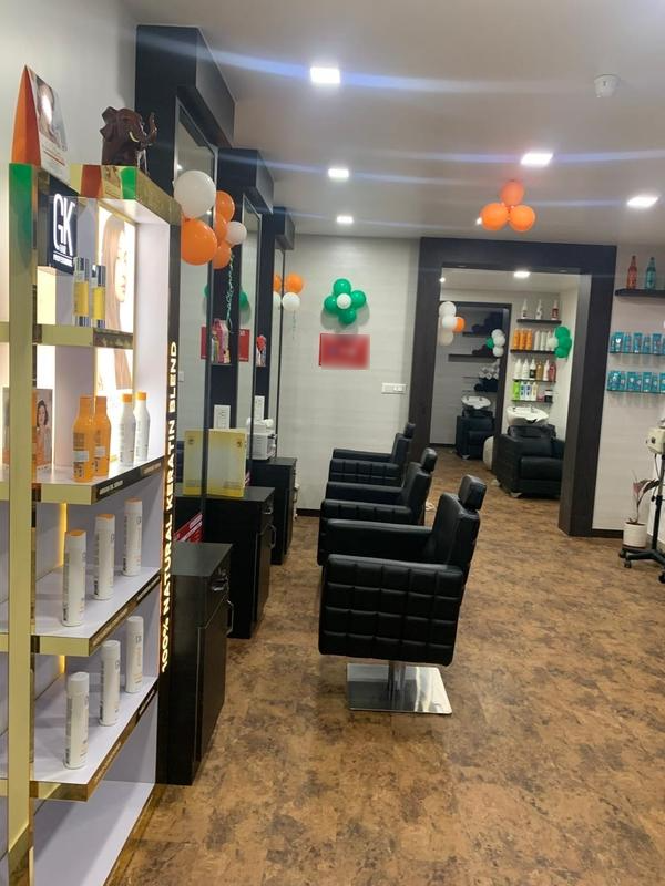 Beauty Salon for Sale in Bangalore, India