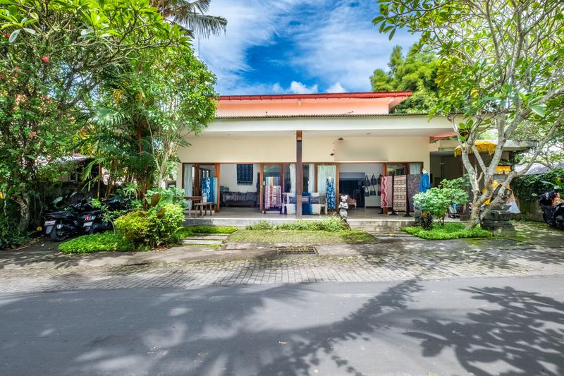 Profitable Natural Fabrics Company for Sale in Ubud, Indonesia