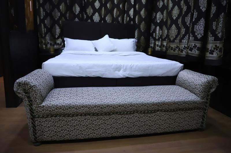 Hotel Management Business for Sale in New Delhi, India