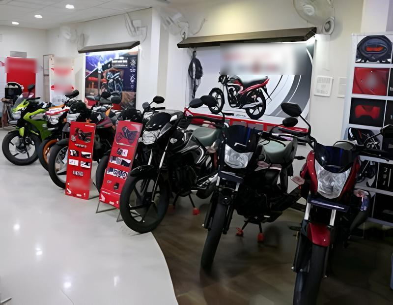 Profitable Motorcycle Dealers Business for Sale in Kanpur, India