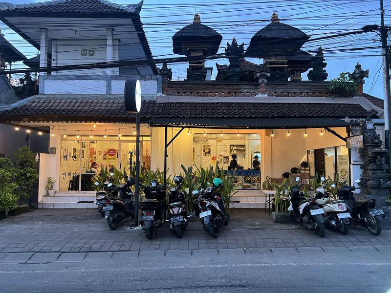Fast Food Restaurant for Sale in Denpasar, Indonesia