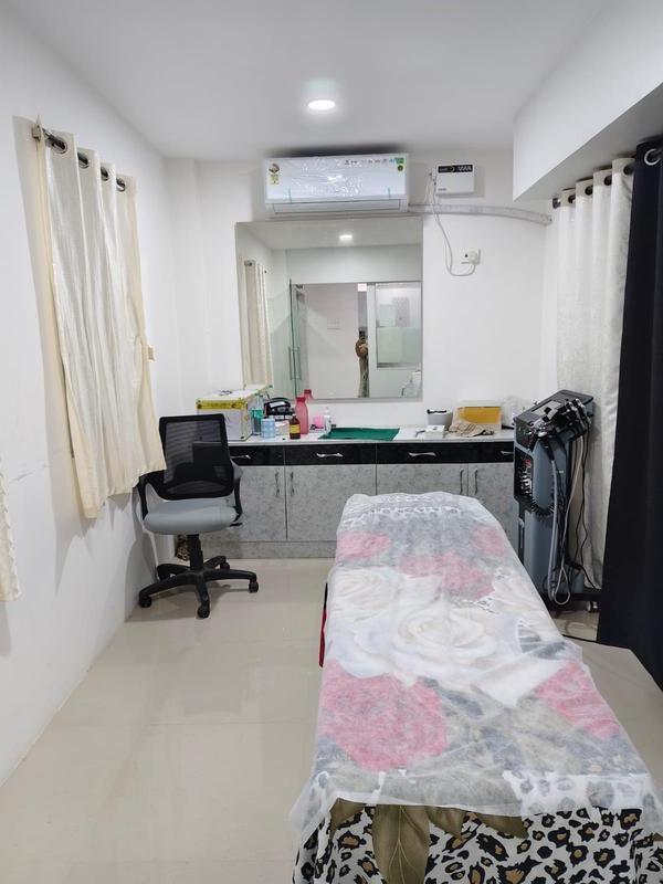 Newly Established Dentist Clinic for Sale in Chennai, India
