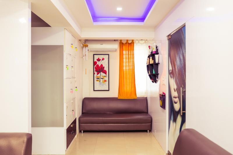 Beauty Salon for Sale in Bengaluru, India