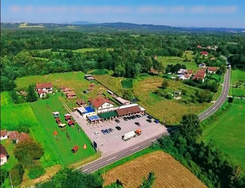 Restaurant for Sale in Derventa, Bosnia