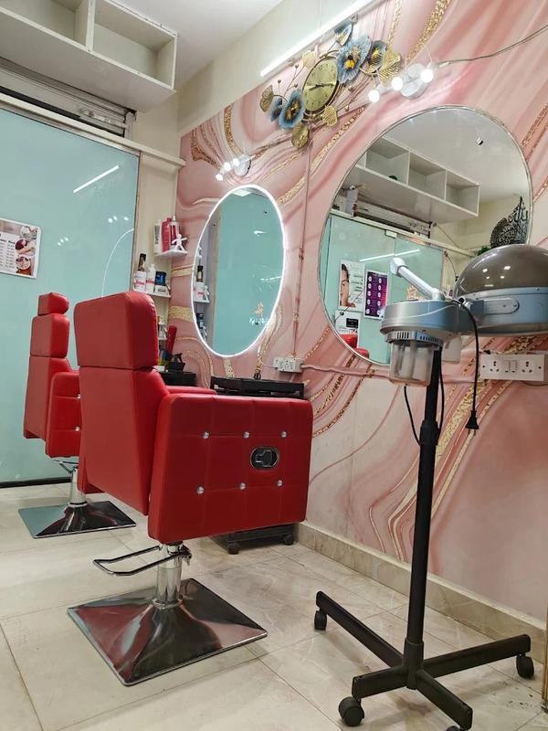 Beauty Clinic for Sale in Bengaluru, India