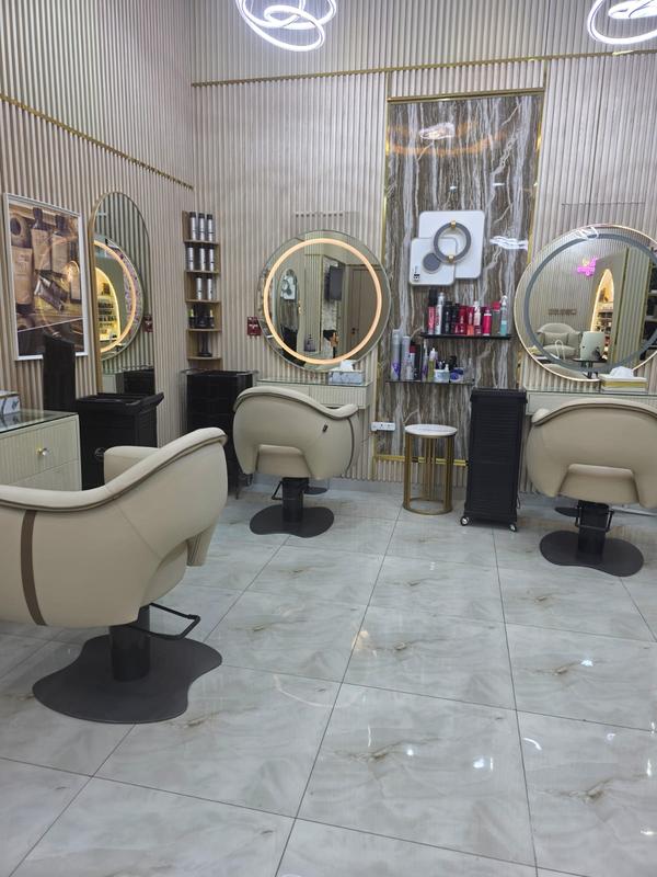 Nail Salon Seeking Loan in Dubai, UAE