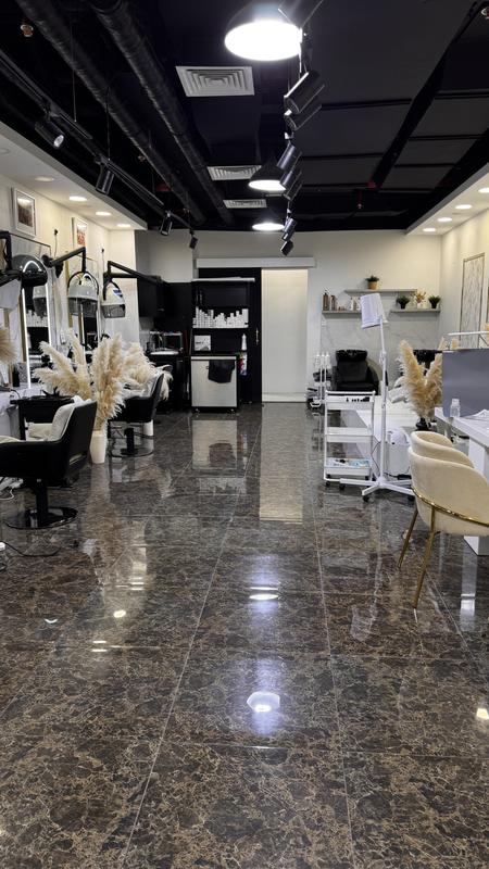 Beauty Salon for Sale in Dubai, UAE