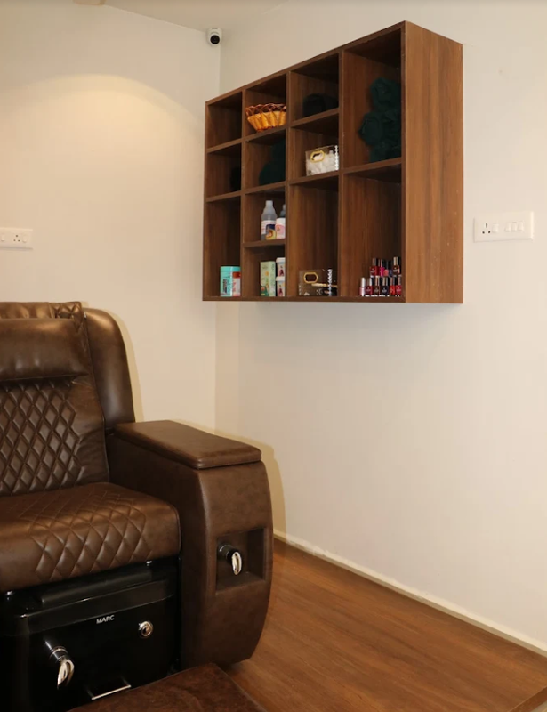 Newly Established Beauty Salon for Sale in Chennai, India