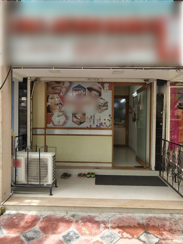 Dentist Clinic Assets for Lease in Ahmedabad, India