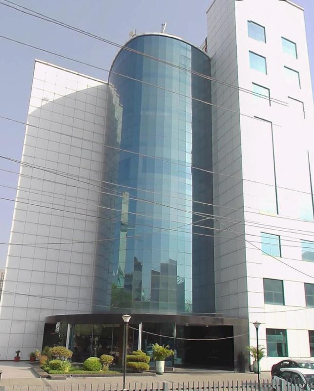 Rented Commercial Property for Sale in Noida, India