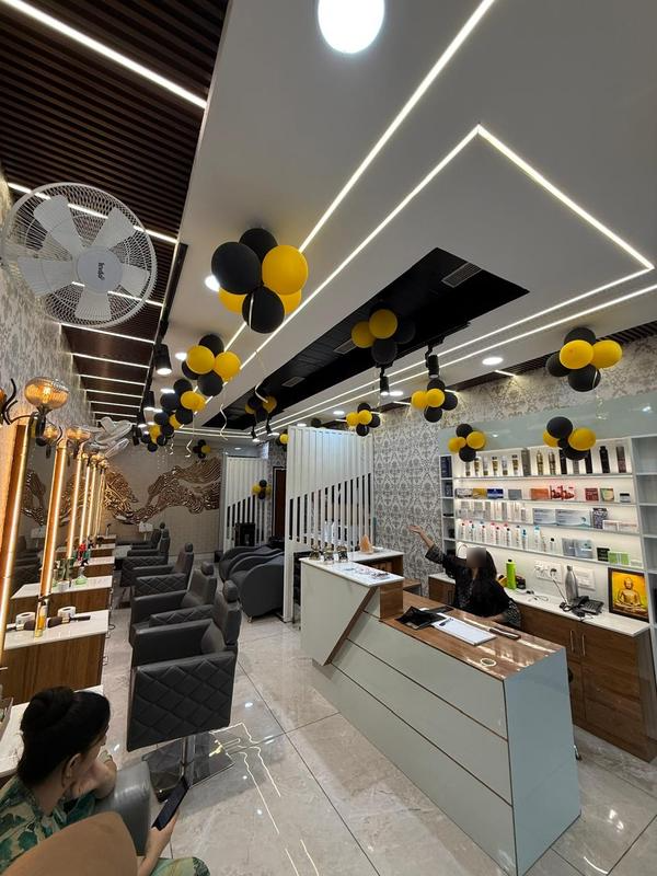 Beauty Salon for Sale in Mohali, India