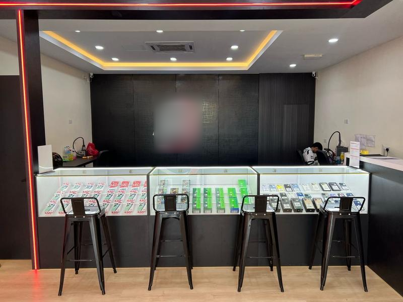 Mobile Shop for Sale in Ipoh, Malaysia