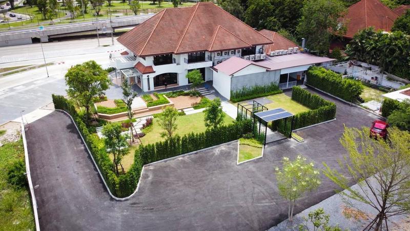 Spa for Sale in Bangkok, Thailand