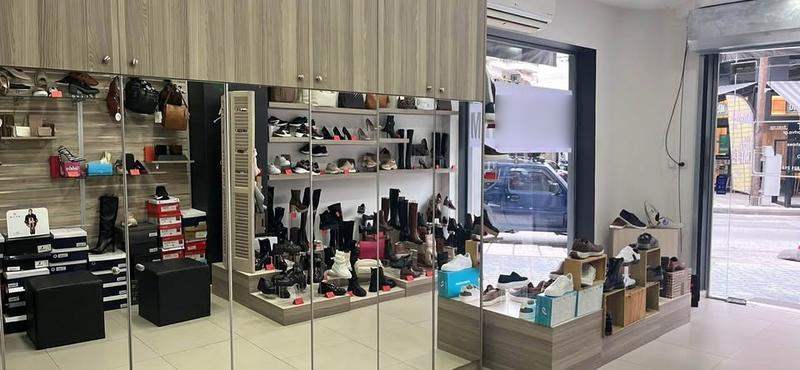 Bag Retailer for Sale in Thessaloniki, Greece