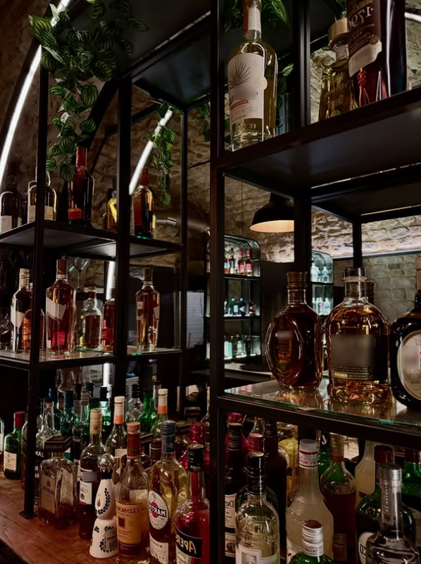 Bar Equity Stake For Sale in Hazmiyeh, Lebanon