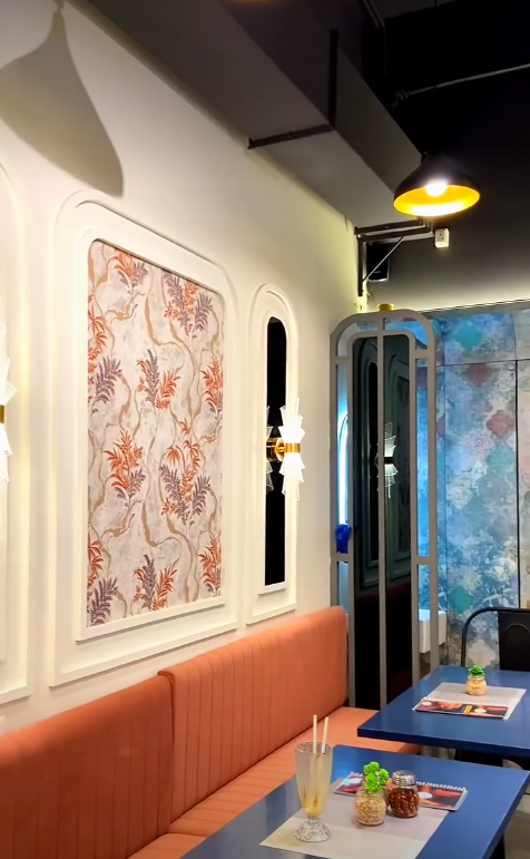 Cafe for Sale in Pune, India