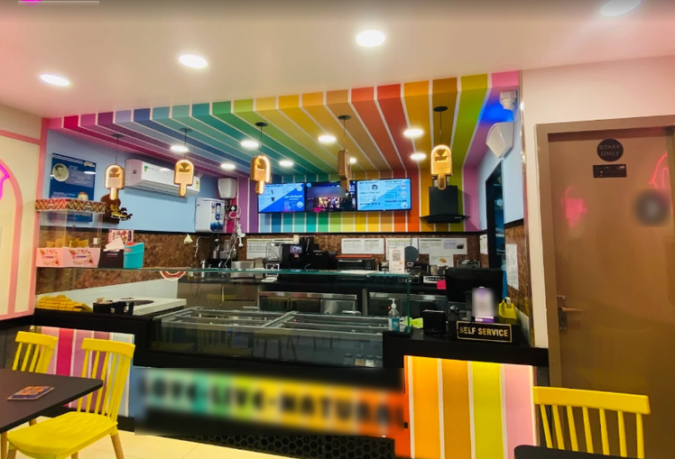 Ice Cream Parlor for Sale in Bengaluru, India