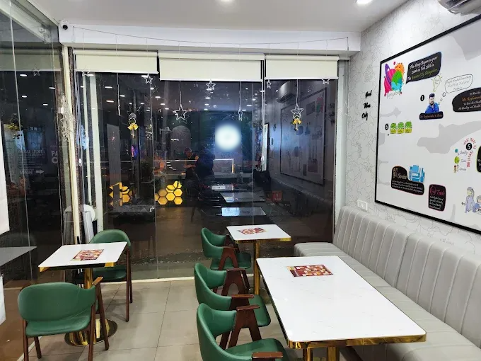 Ice Cream Parlor for Sale in Bengaluru, India