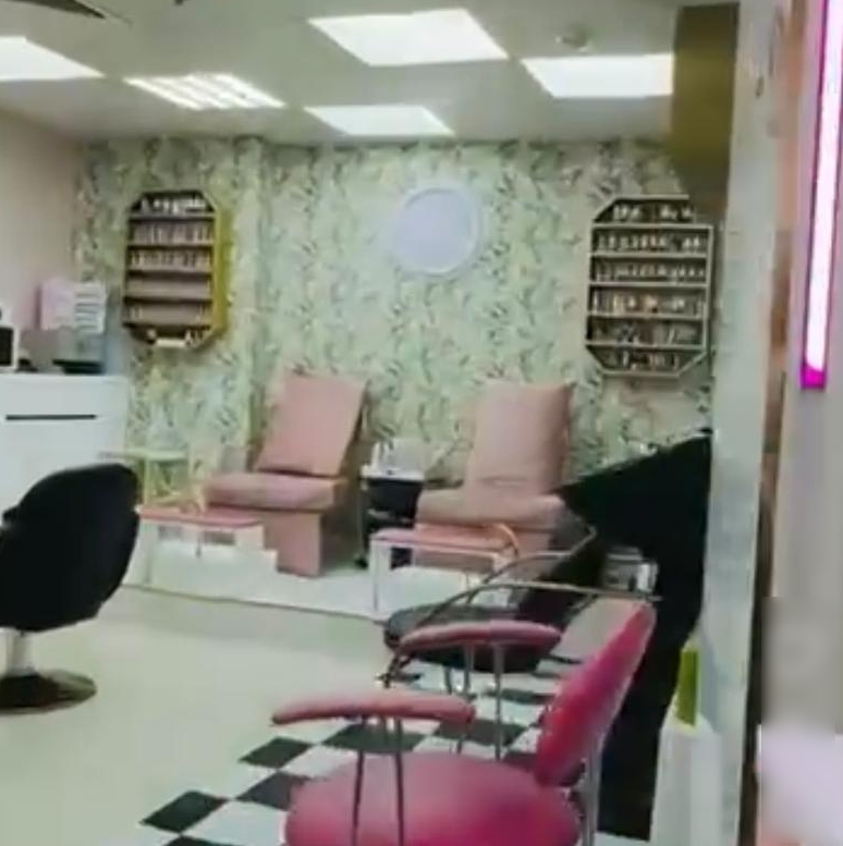Beauty Salon for Sale in Abu Dhabi, UAE