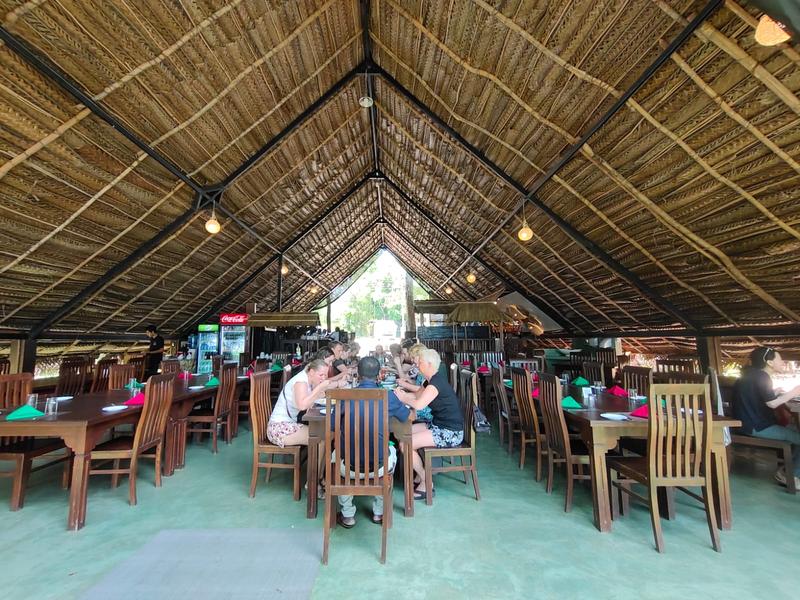 Restaurant for Sale in Minneriya, Sri Lanka