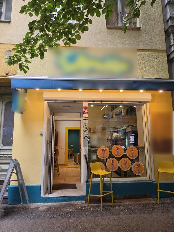 Newly Established Fast Food Restaurant for Sale in Berlin, Germany