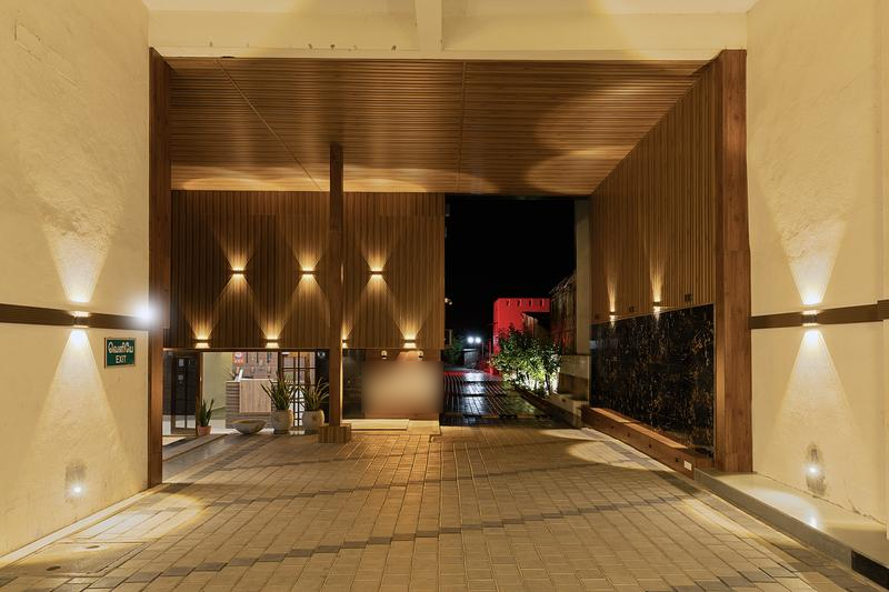 Fine Dine Restaurant for Sale in Senji, India