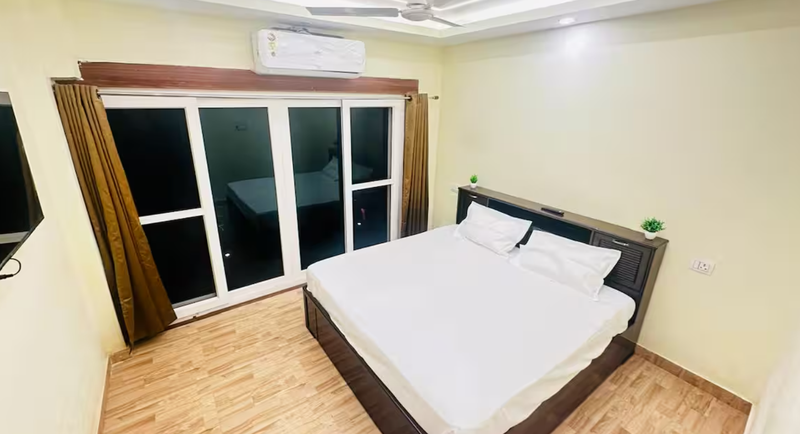 Bed & Breakfast for Sale in Ayodhya, India