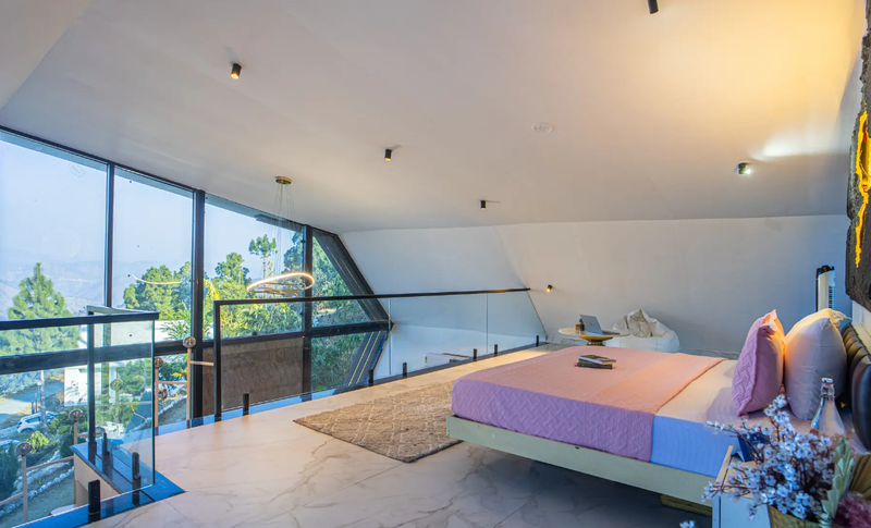 Hotel for Sale in Ranikhet, India