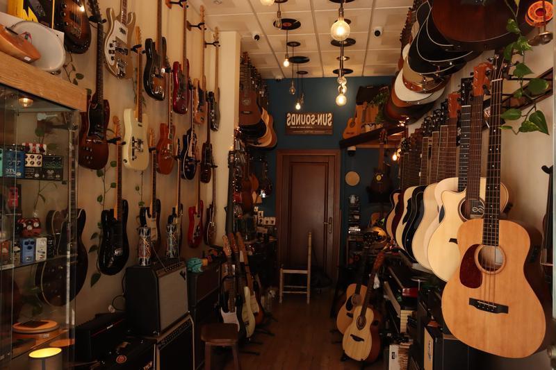 Musical Instrument Retailer for Sale in Sliema, Malta