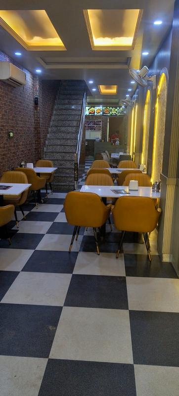 Restaurant for Sale in Delhi, India