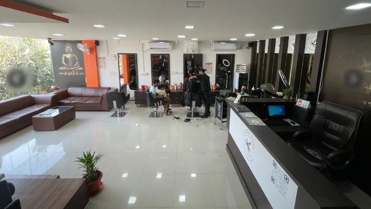 Beauty Salon for Sale in Bengaluru, India