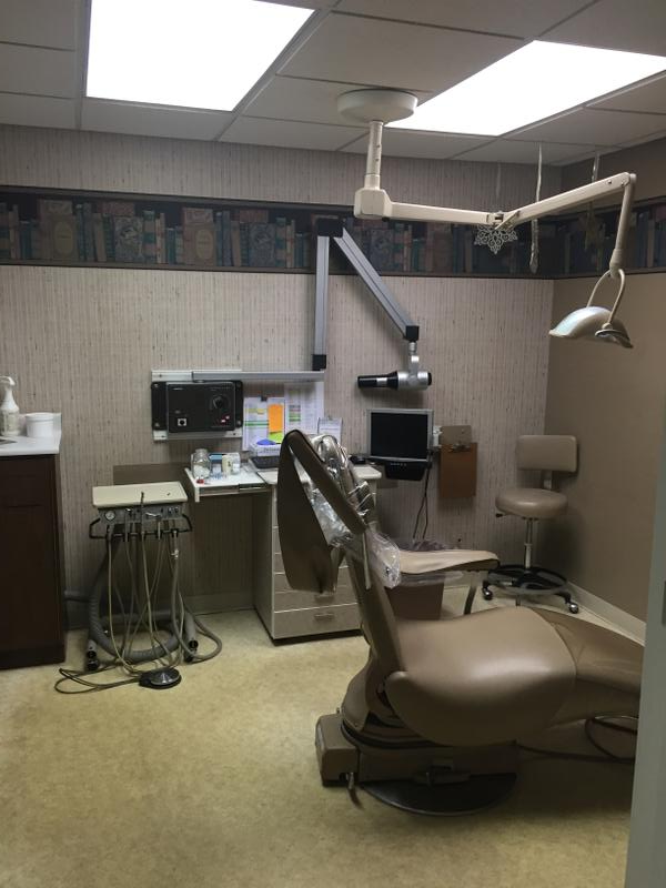 Profitable Dentist Clinic for Sale in Ashland, United States seeking
