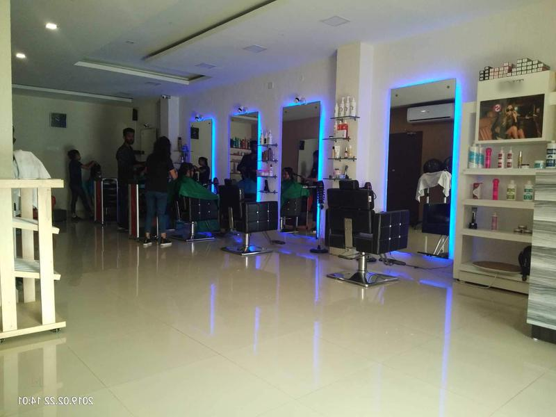 Beauty Salon Seeking Loan in Guwahati, India seeking INR 25 lakh Beauty Salon Seeking Loan in Guwahati, India seeking INR 25 lakh