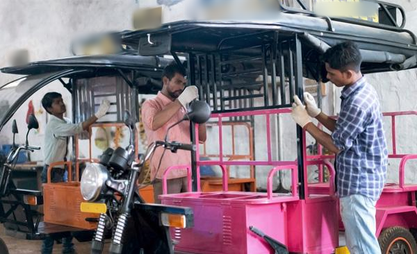 Profitable Electrical Vehicles Company Investment Opportunity in New Delhi, India
