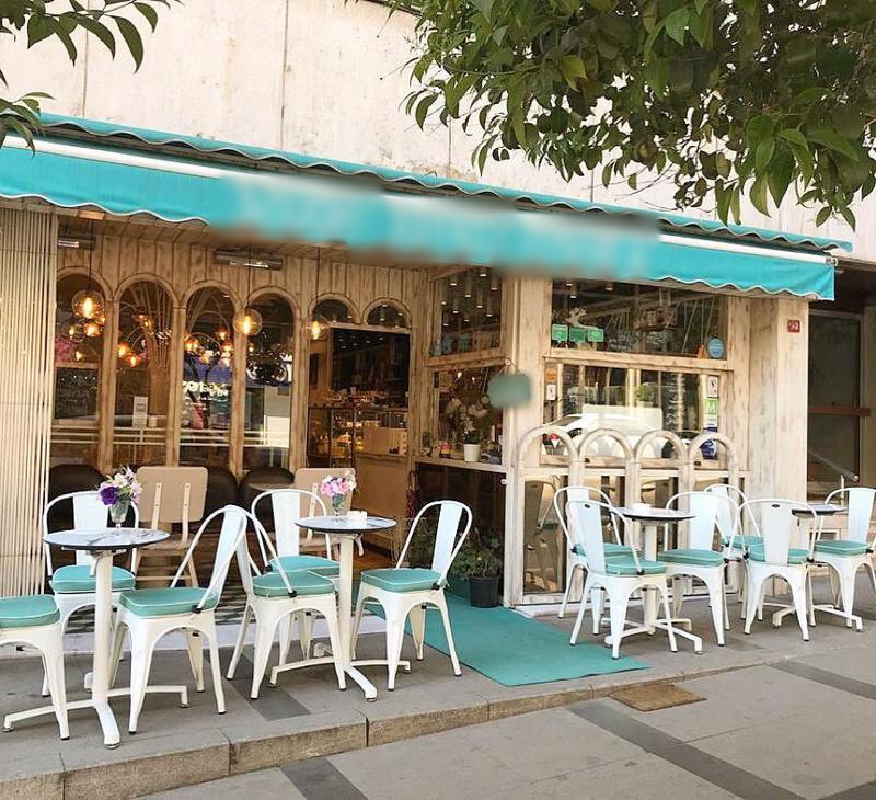 Cafe for Sale in Istanbul, Turkey seeking TRY 2 million
