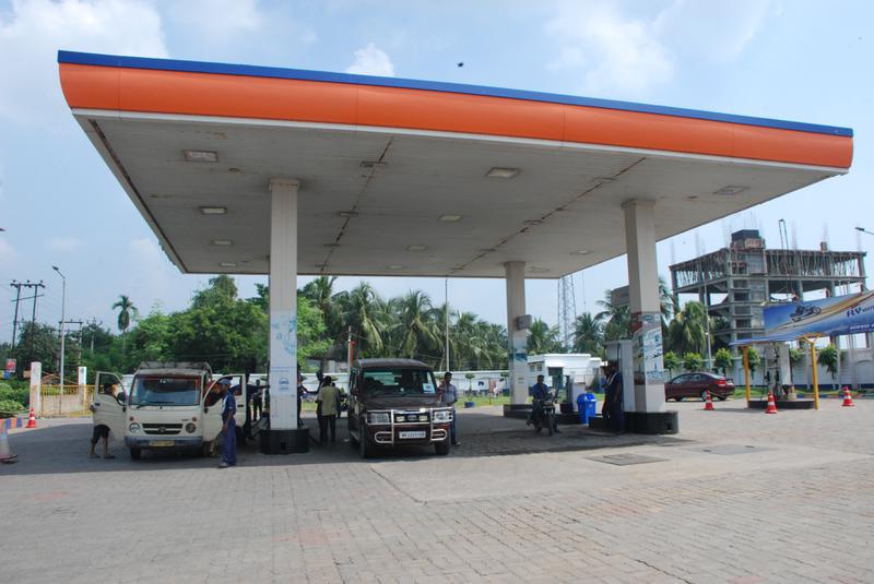 Petrol Bunk for Sale in Kolkata, India seeking INR 12 crore