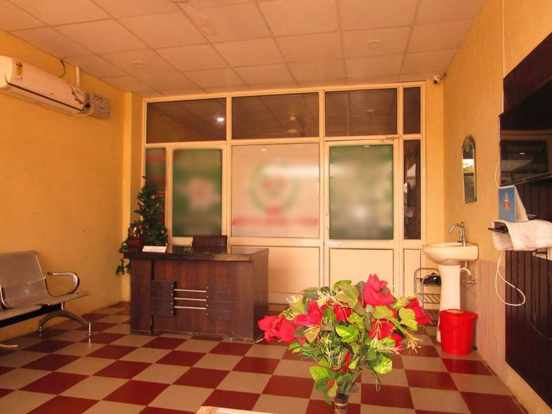 Dentist Clinic for Sale in Pohir, India