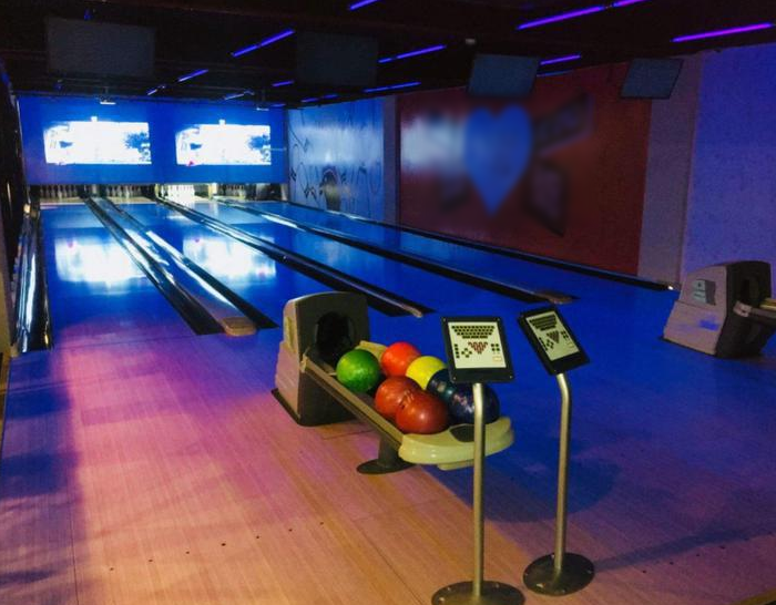 Bowling Alley for Sale in Maharashtra, India seeking INR 1.2 crore
