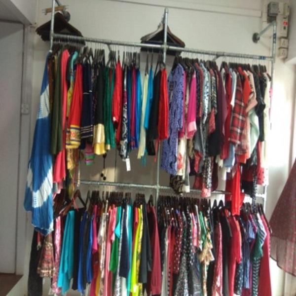 Women's Apparel Store for Sale in Bangalore, India seeking INR 5 lakh