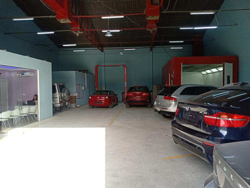 Used Car Dealers Company Seeking Loan in Dubai, United Arab Emirates