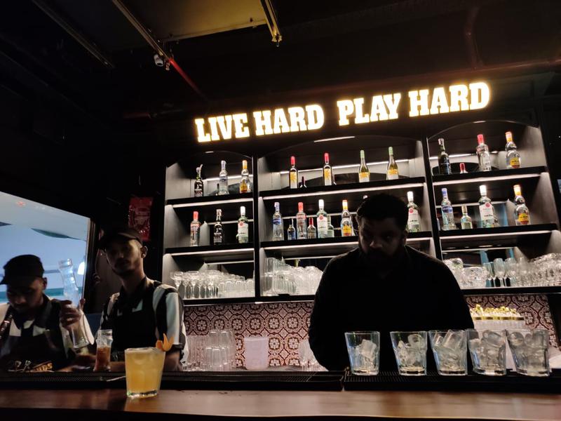 The Studs Sports Bar & Grill Restaurant Franchise