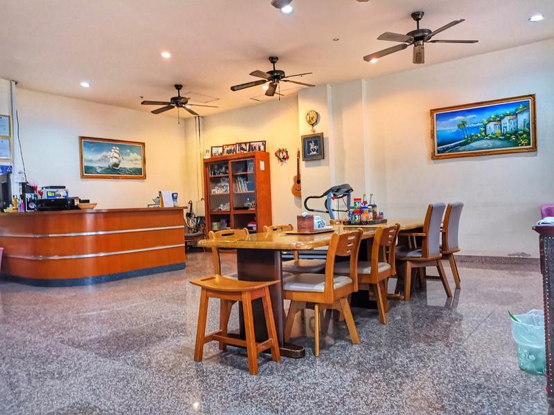 Guest House for Sale in Pattaya, Thailand