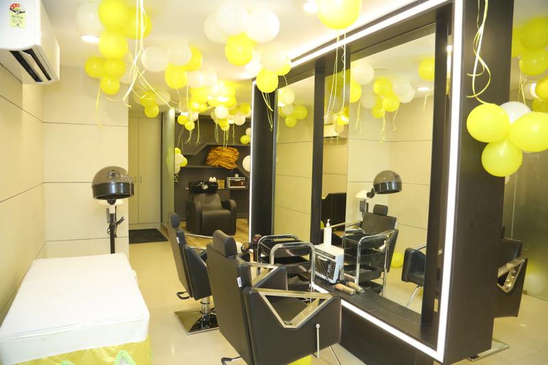 Beauty Salon for Sale in Hyderabad, India seeking INR 45 lakh