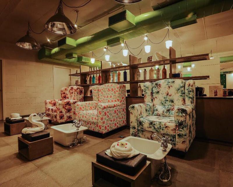 Beauty Salon for Sale in Bangalore, India